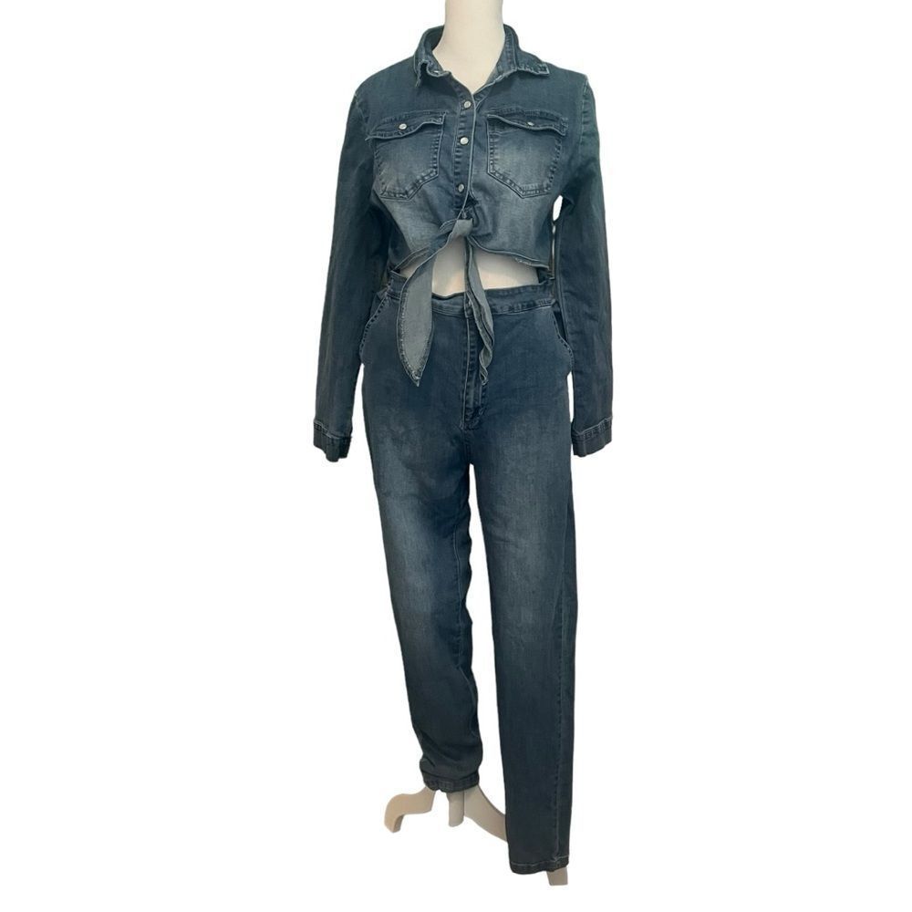 mebon by machine jean jumpsuit size M playsuit long sleeve straight leg denim​